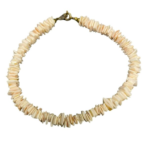 Vintage Puka Shell Ankle Bracelet and Vintage Green Shell and Blue Stone Beaded - Picture 2 of 6